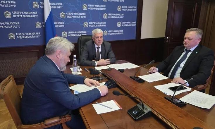 Владимир Надыкто провел совещание по вопросу реализации мероприятий по трудоустройству ветеранов специальной военной операции в Республике Северная Осетия-Алания