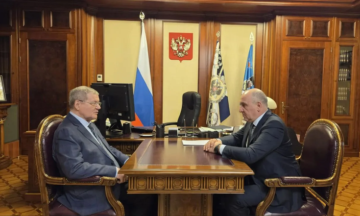 Юрий Чайка провел рабочую встречу с Главой Карачаево-Черкесской Республики Рашидом Темрезовым
