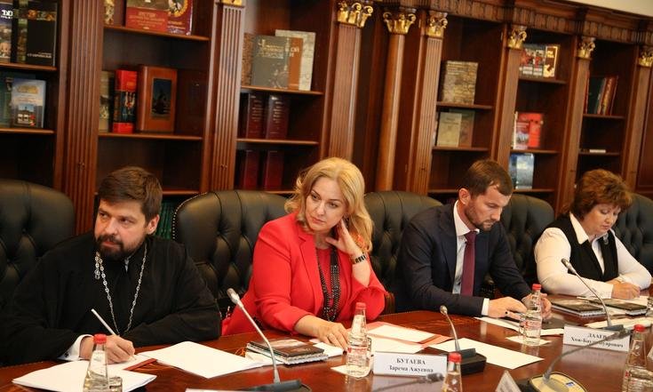 Внутри СКФО на уровне министерств культуры и духовных организаций проблем во взаимодействии нет.