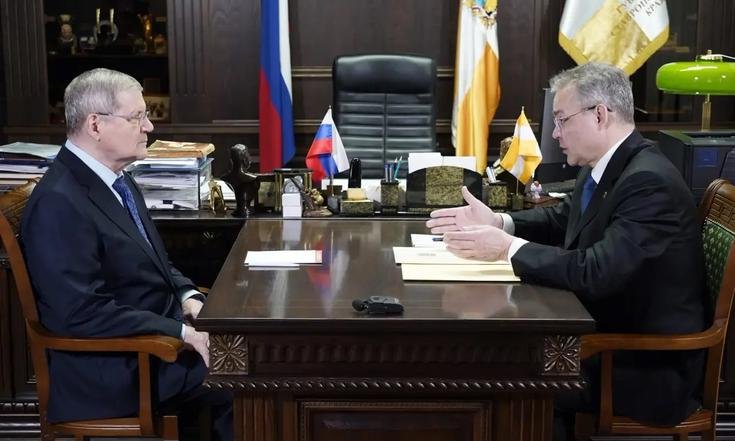 Юрий Чайка провел рабочую встречу с Губернатором Ставропольского края Владимиром Владимировым